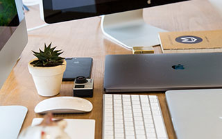 中日U23平均年龄对比：中国21.75岁，日本20.36岁；两队相差约1.39岁